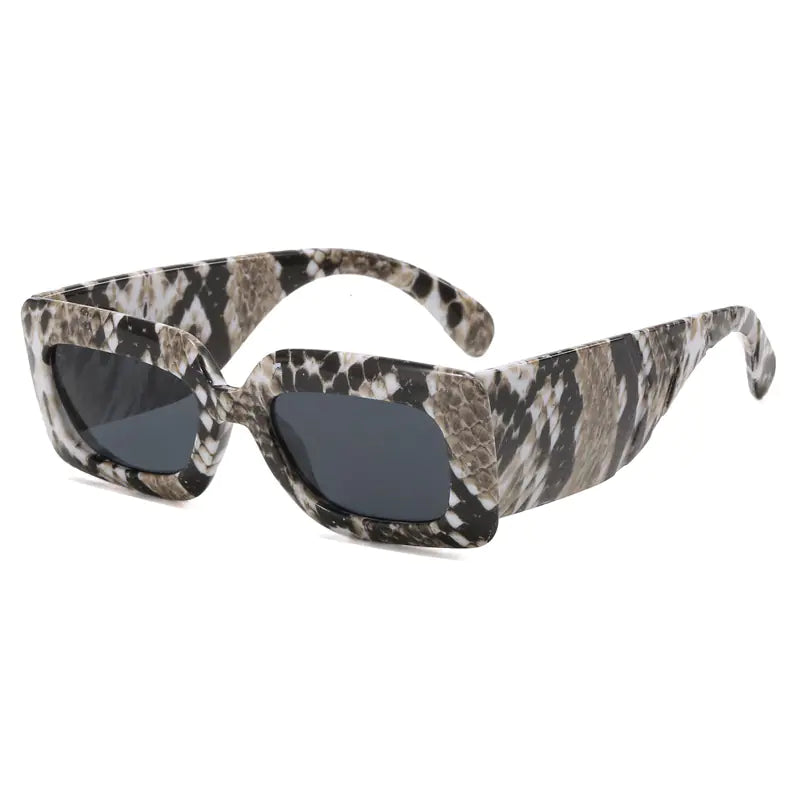 Elegant Snakeskin Retro Shades – Limited Edition by FlashFinds