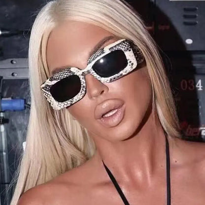 Elegant Snakeskin Retro Shades – Limited Edition by FlashFinds
