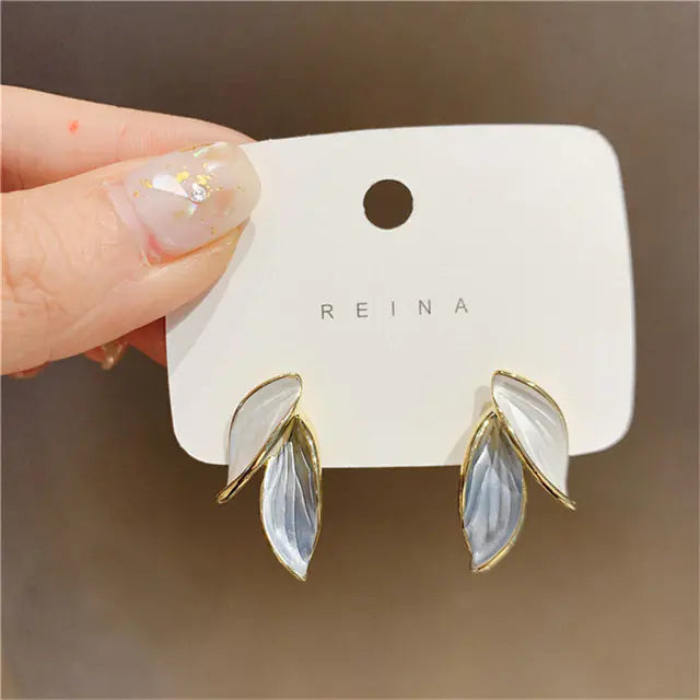 Refined Leaf Accent Earrings – Elegant & Unique by FlashFinds
